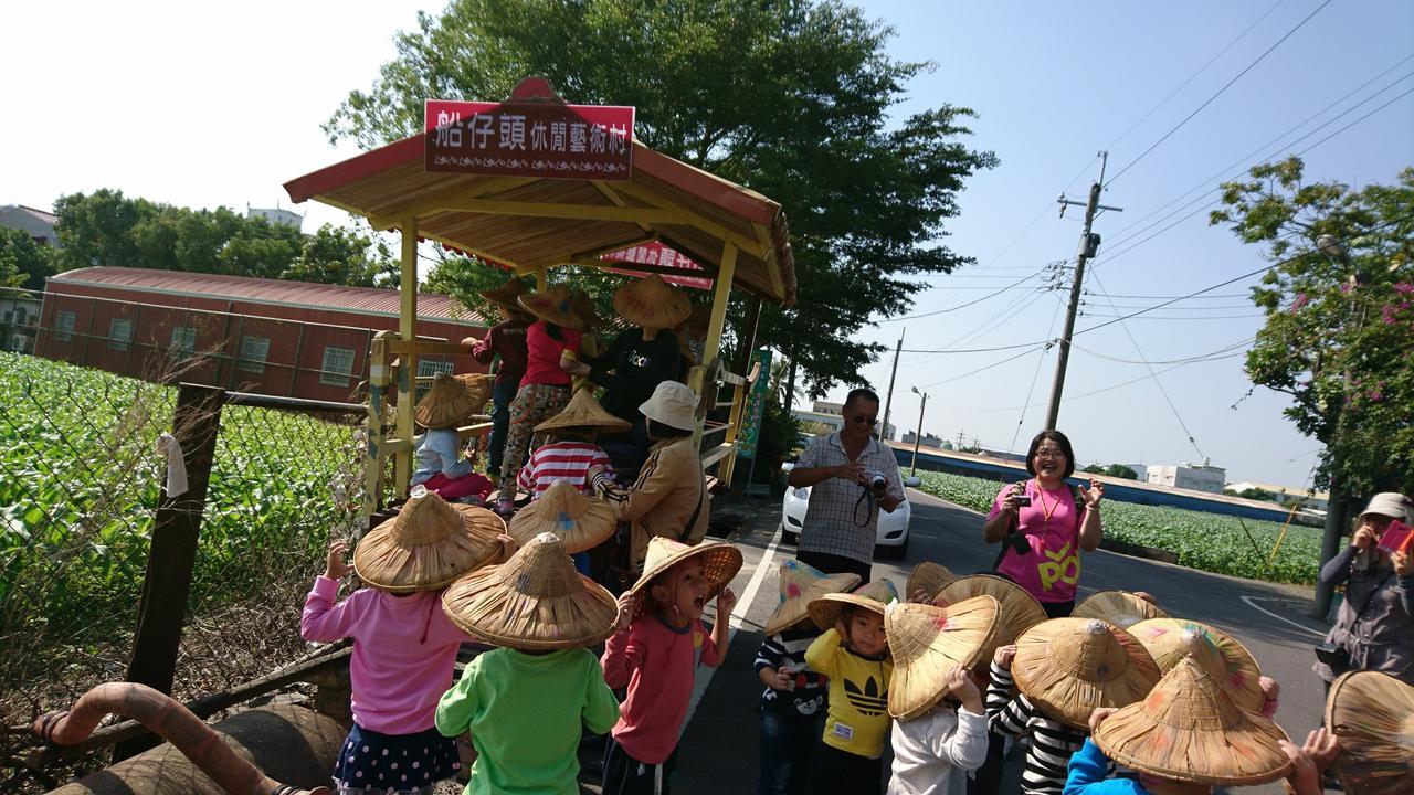 Sky Gift Traditional Farm B&B Dongshi  Bagian luar foto